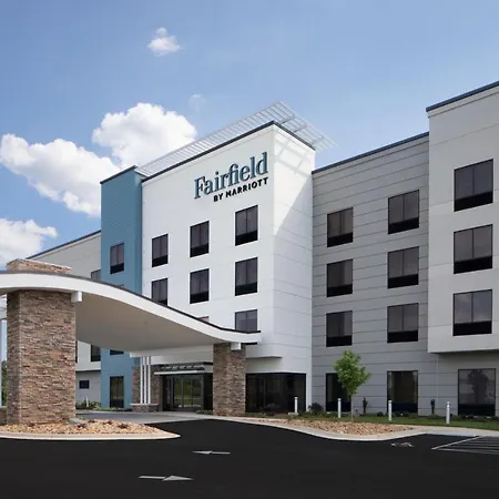 Fairfield By Marriott Inn & Suites Whitsett Greensboro East